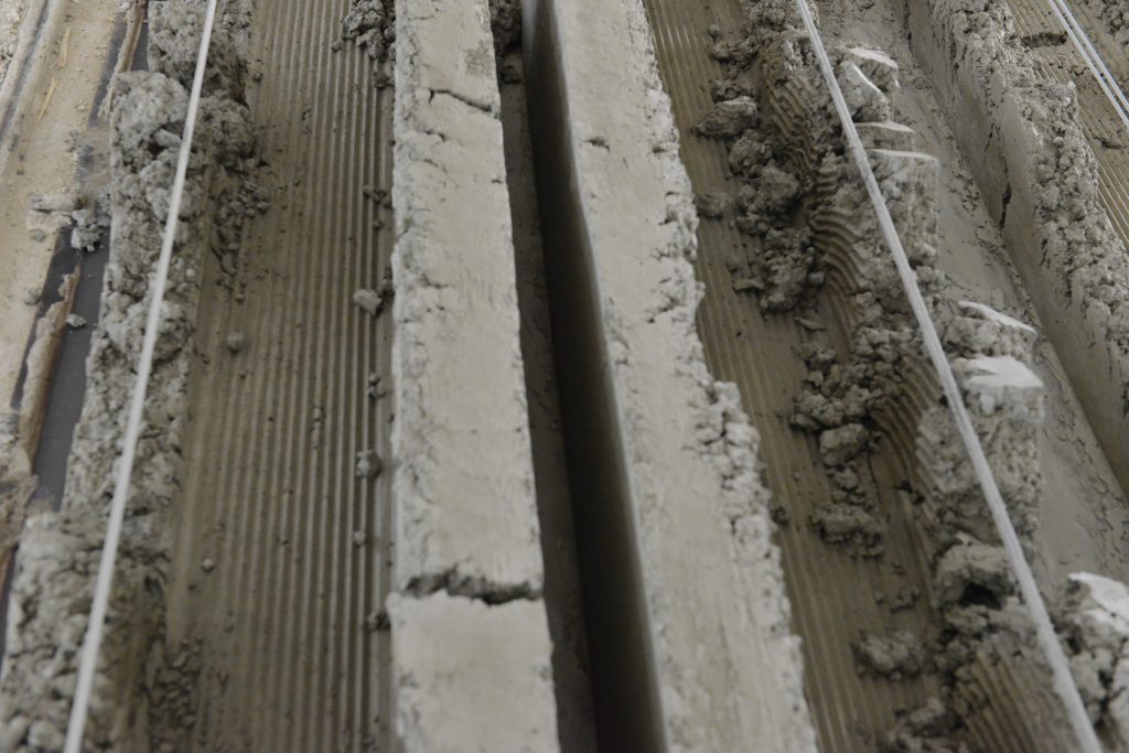 Теория и практика корректировки состава бетона на линиях безопалубочного формования. Как измерить подвижность бетона в смесителе во время перемешивания